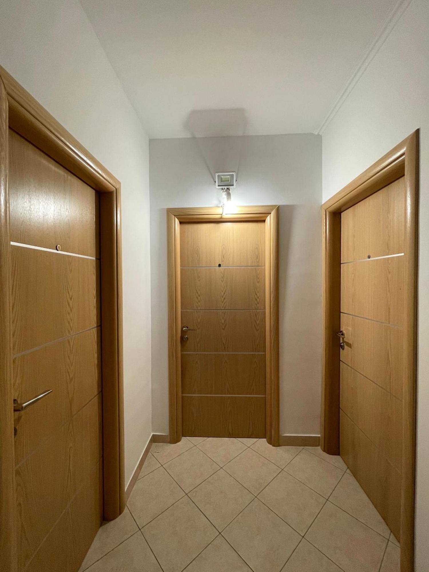 Apartments Monika Sarandë Esterno foto
